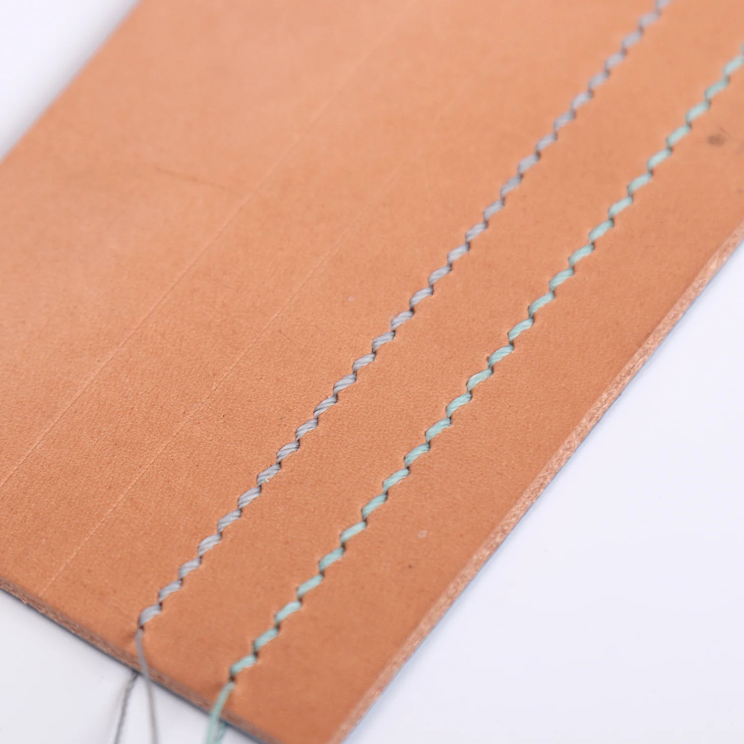 0.45mm Polyester Hand Sewing Round Wax Thread 120 Meter | WUTA