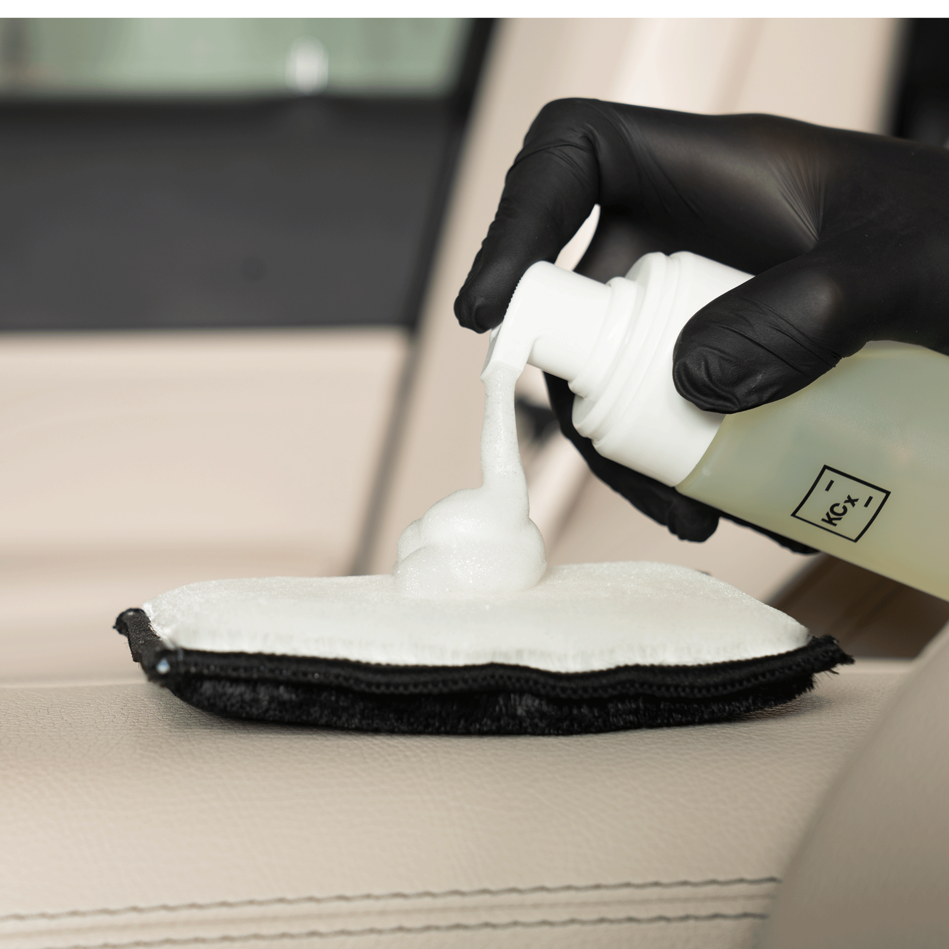Leather Cleaner strong 250 ml - Lederreiniger Stark