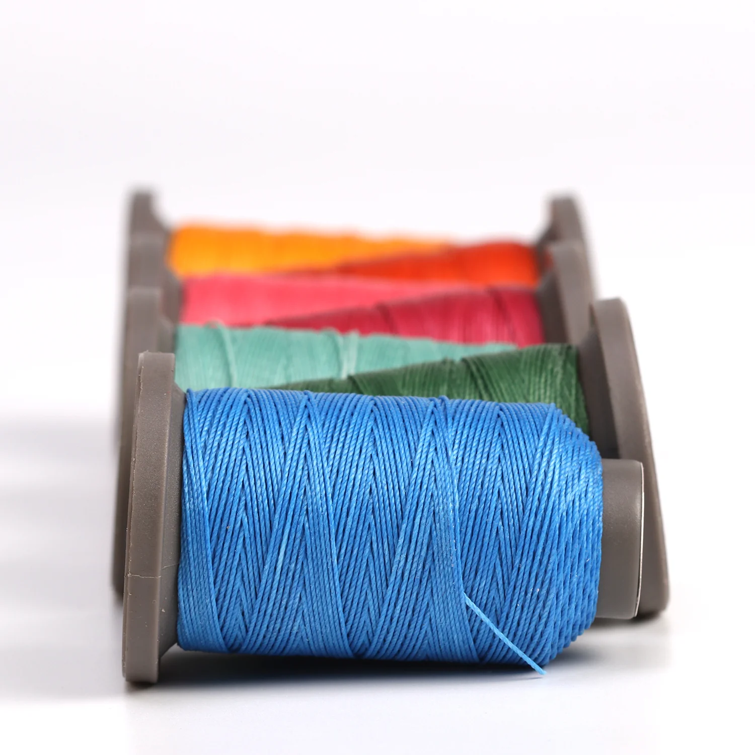 0.55mm Polyester Hand Sewing Round Wax Thread 90 Meter | WUTA