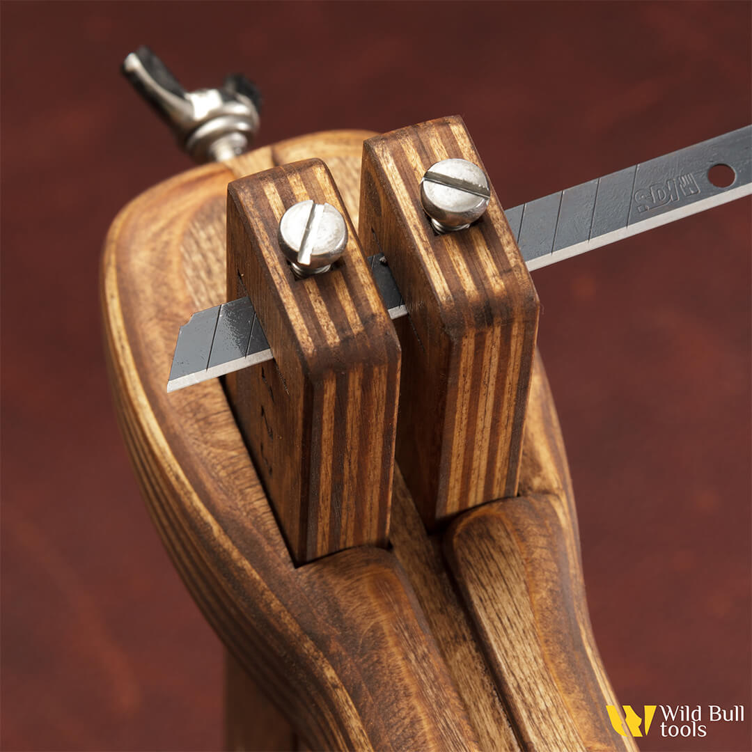 Ремнерез "Ember" Belt Cutting "Ember" Wild Bull tools