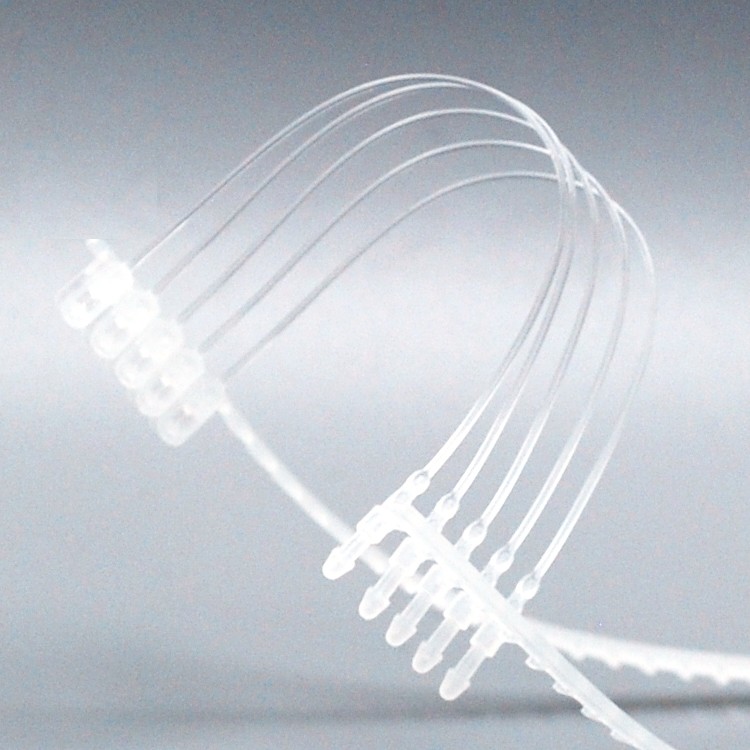 AVERY DENNISON V-Tool™ Loop Fasteners
