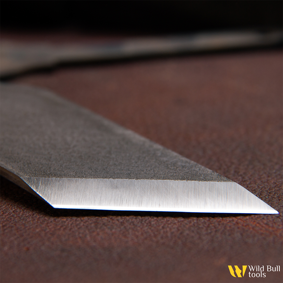 Нож шорный косой "Дуб" Saddlery Knife Wild Bull tools