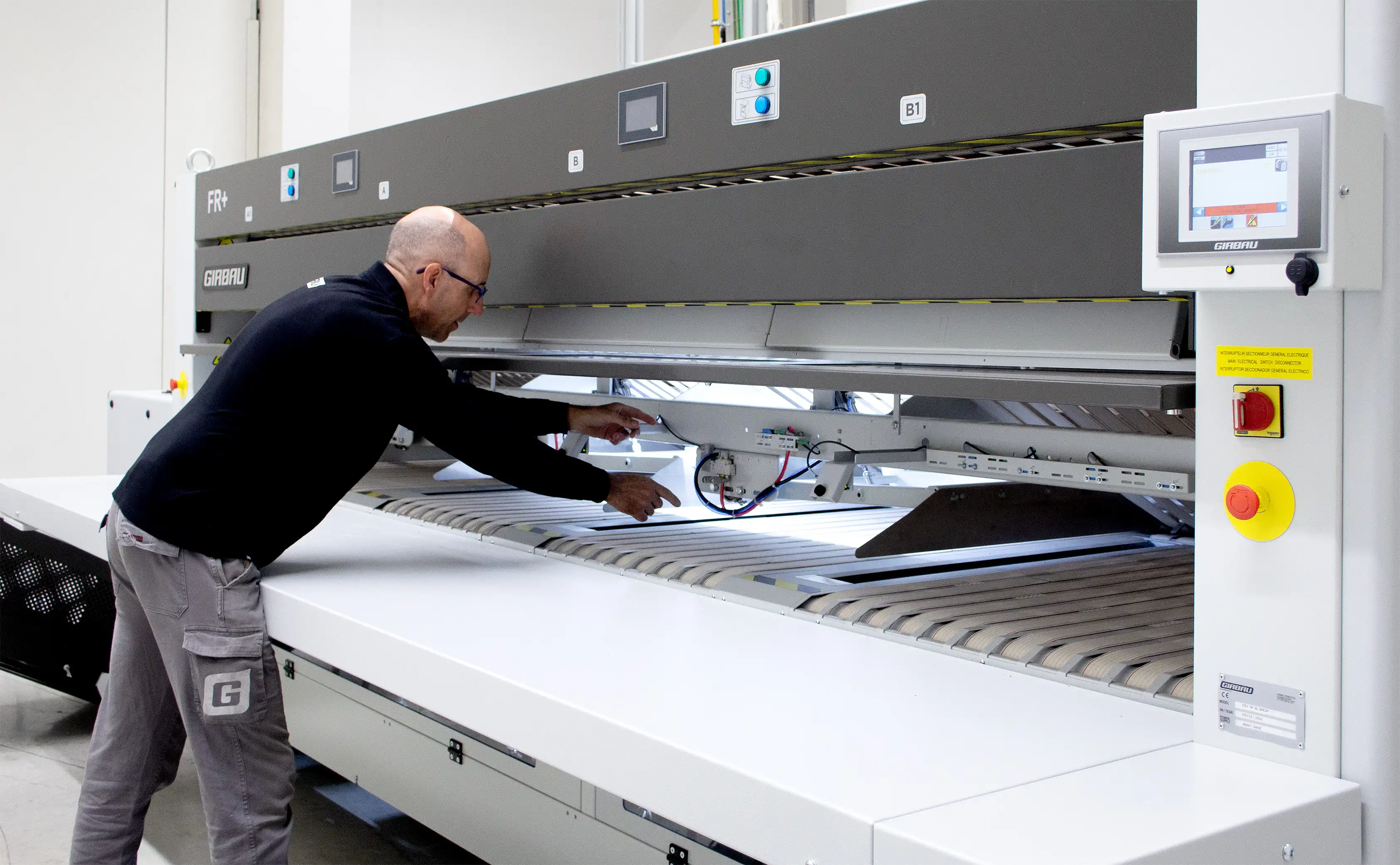 Girbau FR+ Automatic Folder for Girbau Ironing Lines — şəkil 4